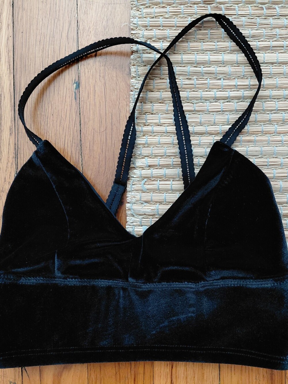 Never Worn-Beyond Yoga Black Velvet Bralette